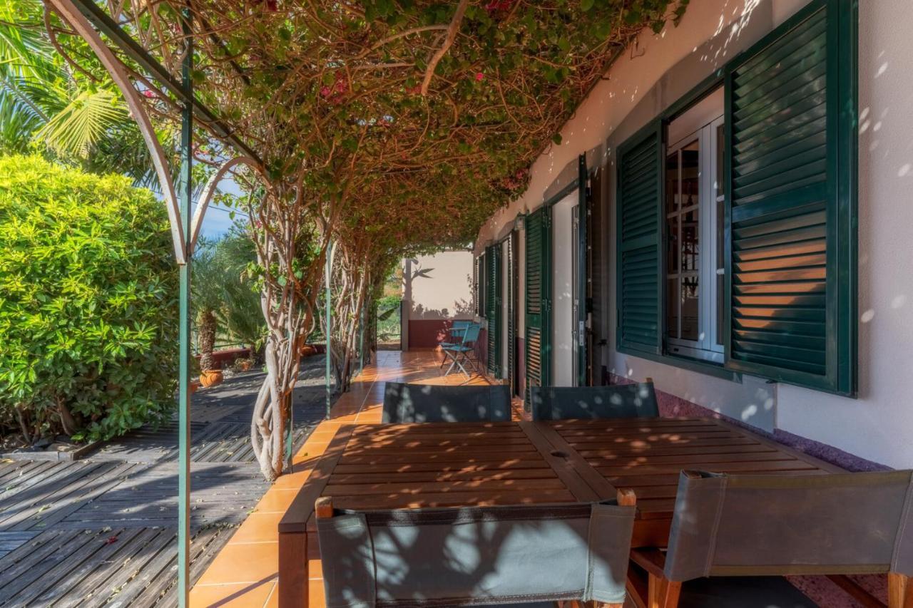 Cozy Villa Flora By Hr Madeira Estreito Da Calheta Exterior photo