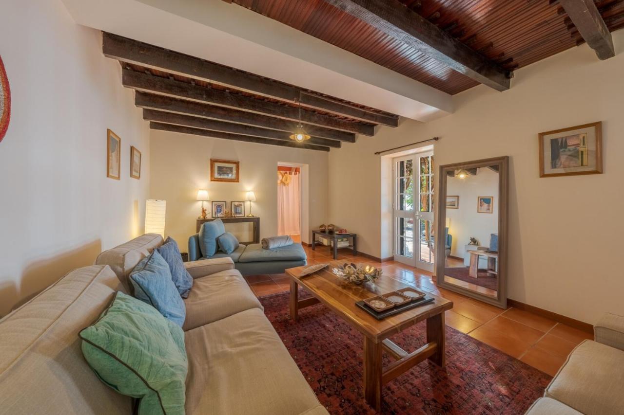 Cozy Villa Flora By Hr Madeira Estreito Da Calheta Exterior photo